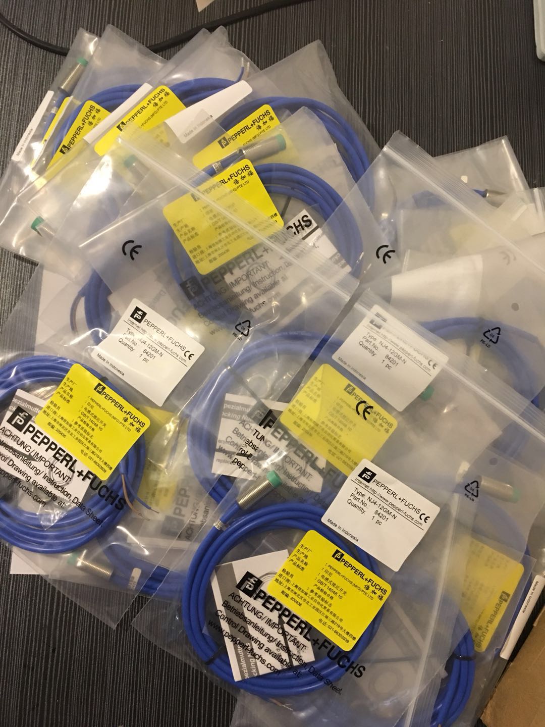 nbn3-f31-e8-v1-y221640���Ӹ��ӽ�������Ʒ�ֻ�