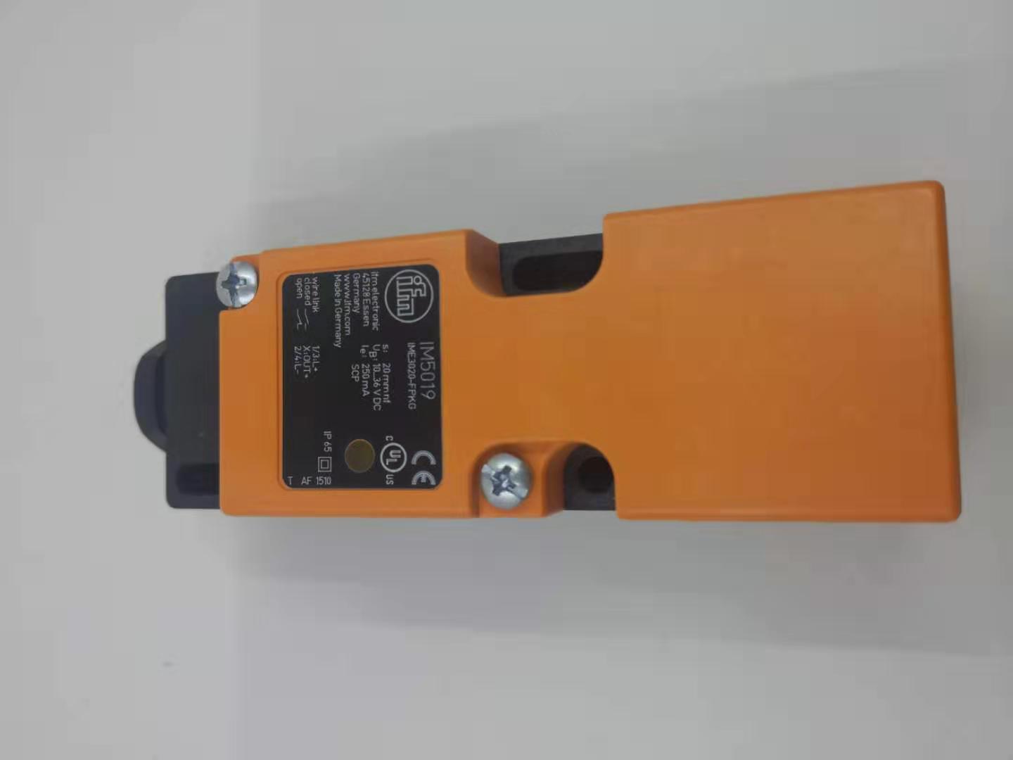 IC3501�׸��Žӽ�������Ʒ�ֻ�������