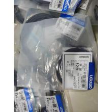 全新接近开关 E2FM-X5C1 E2FM-X8F1-M1GJ E2E-X5Y1-Z正品批发现...