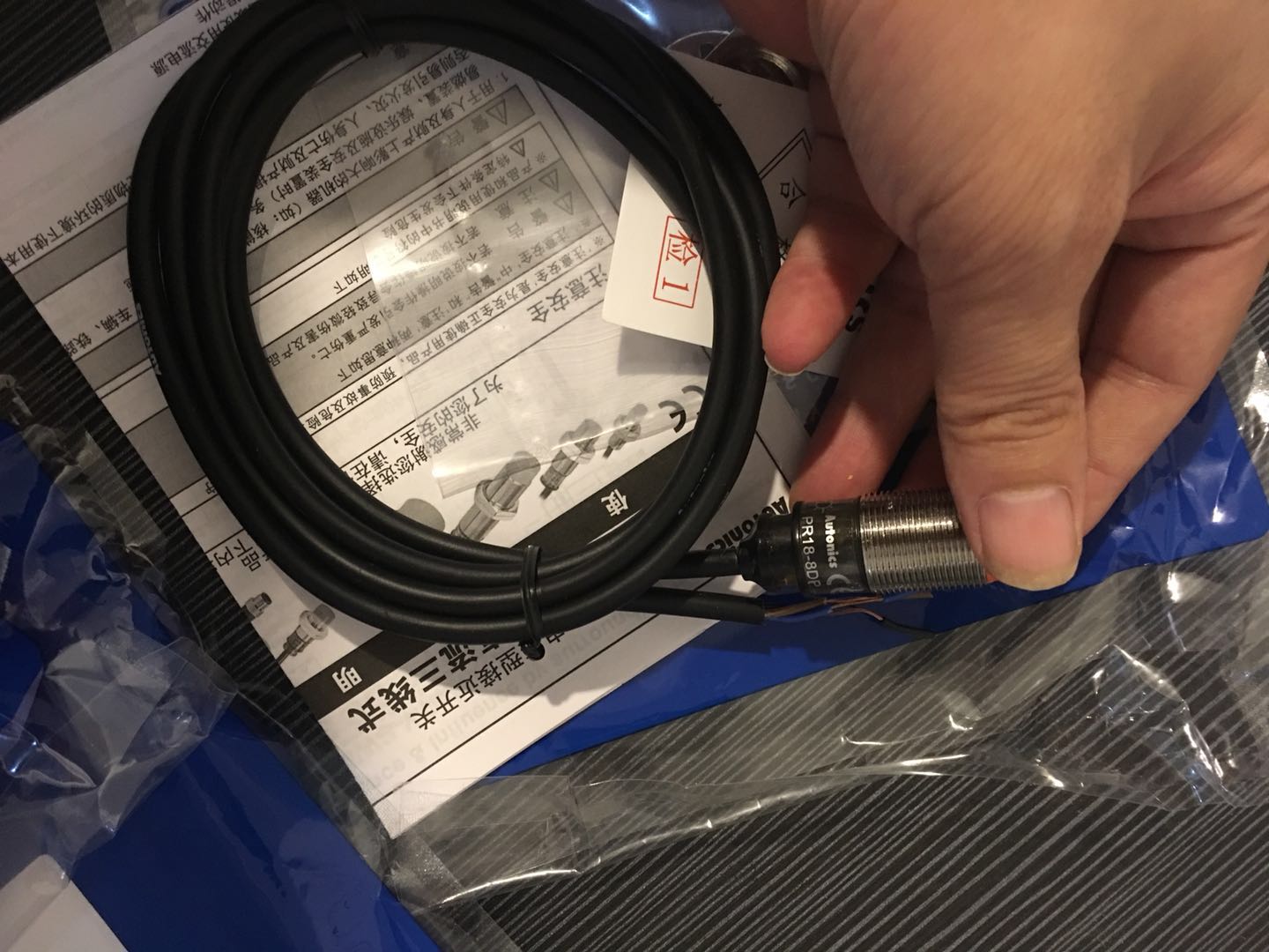 autonics/�������˹PRWTϵ�нӽ�����PRWT12-4DO