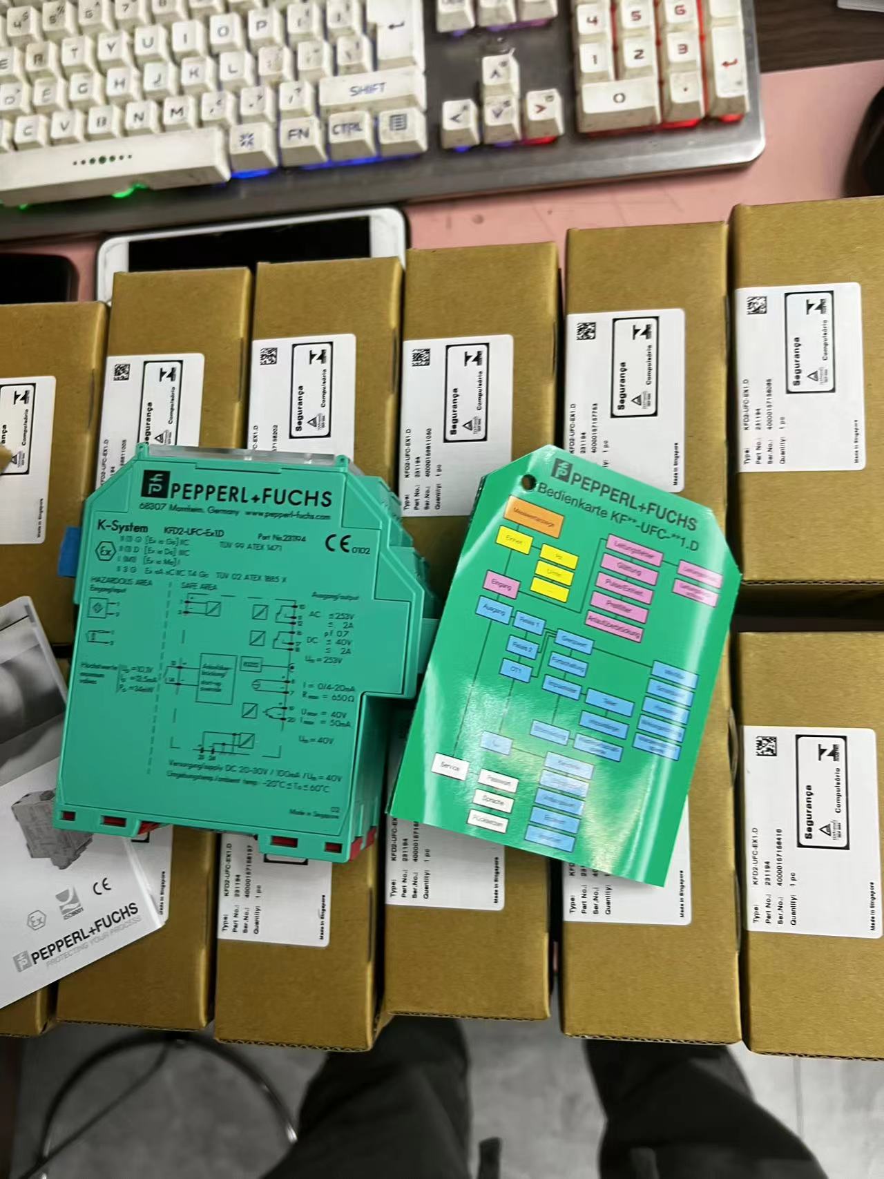 ӸHϵзȫդHiCTB16-FBM-RAC-SC-DI32Ʒֻ